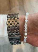 Load and play video in Gallery viewer, Glow Getter Bracelet
